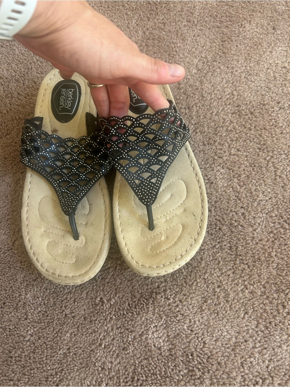 berkeley jensen Women's Black Embellished Thong Sandals